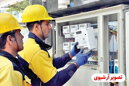 بررسی و پایش مصرف برق  ادارات و دستگاه‌های اجرایی در تبریز؛ برق ۷۲ دستگاه پرمصرف قطع شد