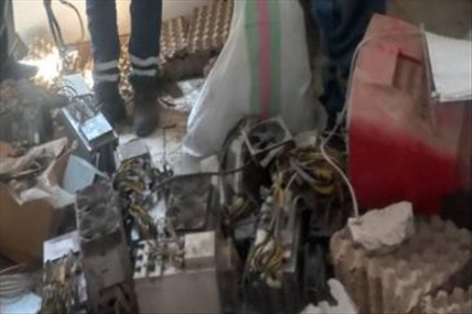 صیانت از شبکه برق در اوج گرمای تابستان؛ ۲۷ماینر از یک مغازه در سردرود کشف شد